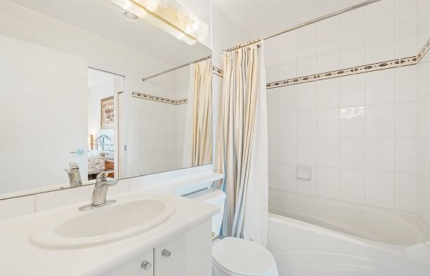 3103 1239 W Georgia Street Coal Harbour