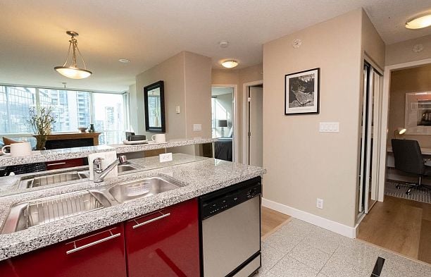 2303 1328 W PENDER STREET, Vancouver BC V6E 4T1 Coal Harbour