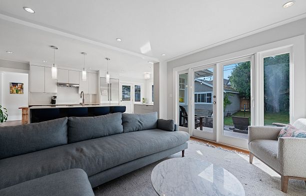 2138 W 21st Avenue Arbutus