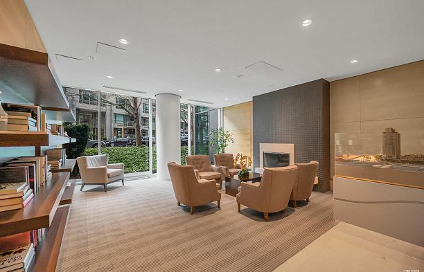 806 590 Nicola Street Coal Harbour