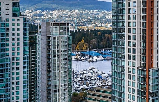 2705 1151 W Georgia Street Coal Harbour