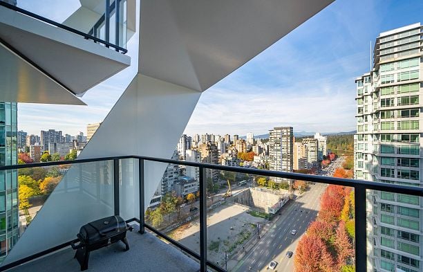 1905 620 Cardero Street Coal Harbour