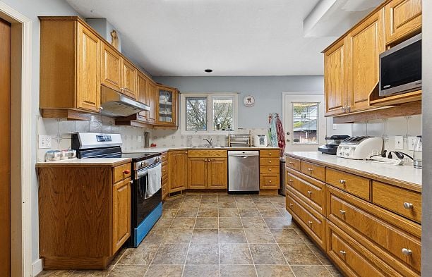 2923 W 32nd Avenue MacKenzie Heights