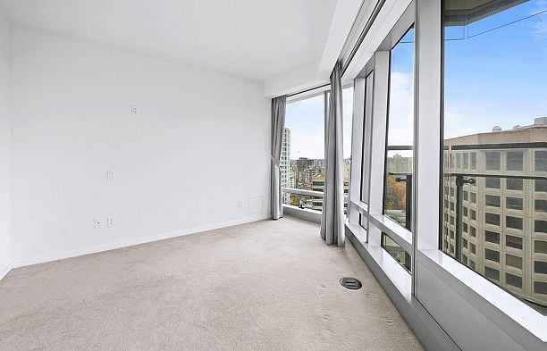 2705 1151 W Georgia Street Coal Harbour