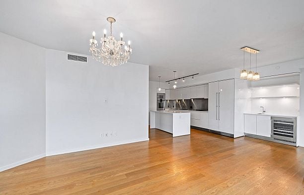 2705 1151 W Georgia Street Coal Harbour