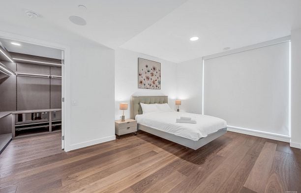 2001 620 Cardero Street Coal Harbour