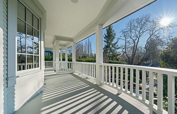 6476 Blenheim Street Southlands