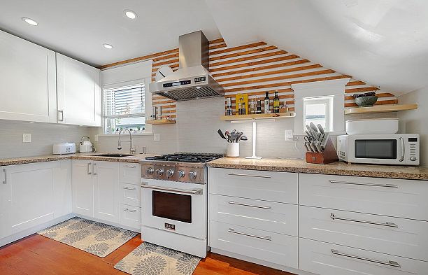 153 W 19th Avenue Cambie