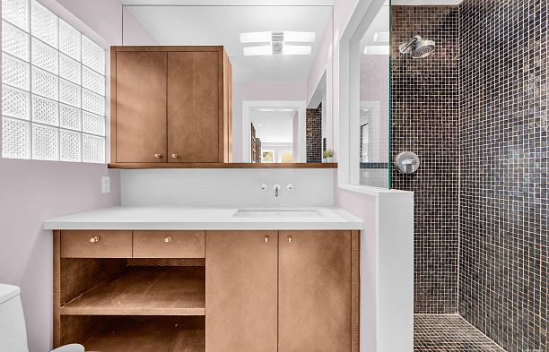 4060 W 10th Avenue Point Grey