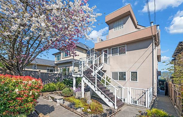 4060 W 10th Avenue Point Grey