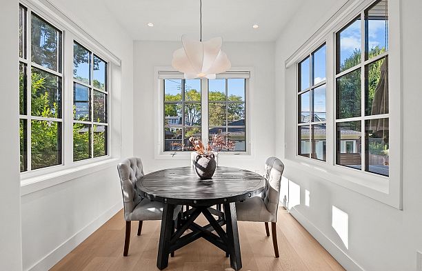 3227 W 35th Avenue MacKenzie Heights