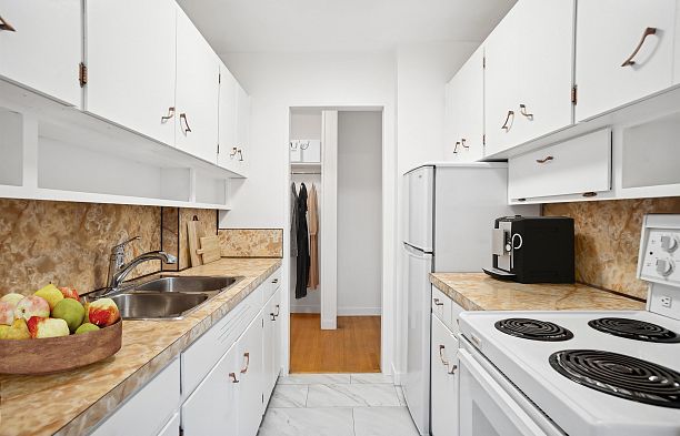 103 6026 Tisdall Street Oakridge VW