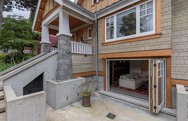2988 Point Grey Road Kitsilano