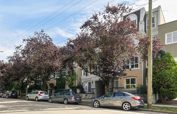 203 3278 Heather Street Cambie