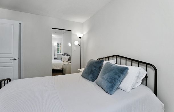 203 3278 Heather Street Cambie