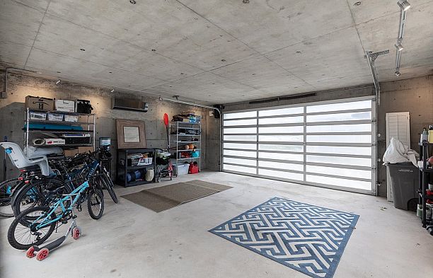 2988 Point Grey Road Kitsilano