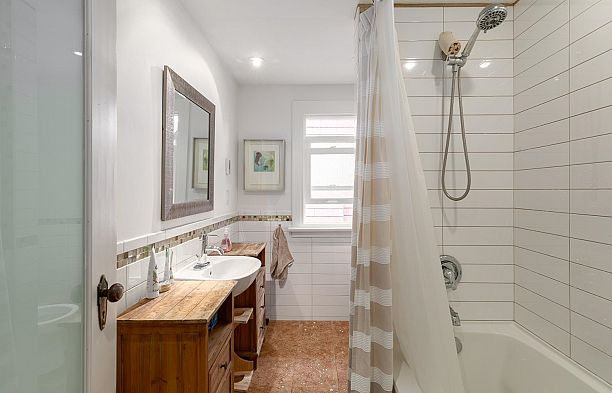 2988 Point Grey Road Kitsilano