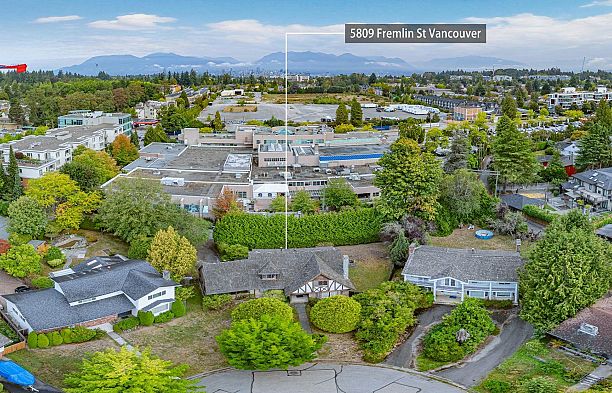 5809 Fremlin Street Oakridge VW