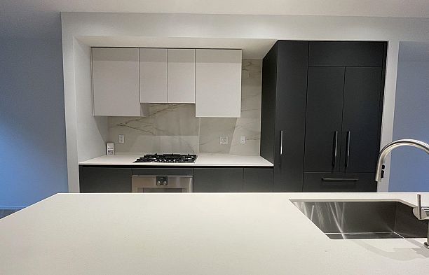 134 765 W 49th Avenue Oakridge VW