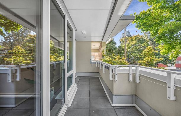 2540 Spruce Street Fairview VW