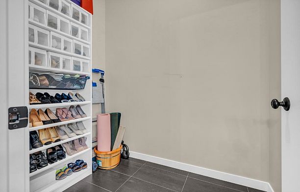 2540 Spruce Street Fairview VW