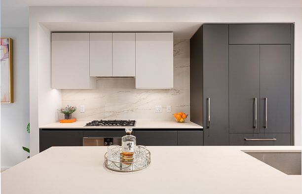 173 805 W 49th Avenue Oakridge VW