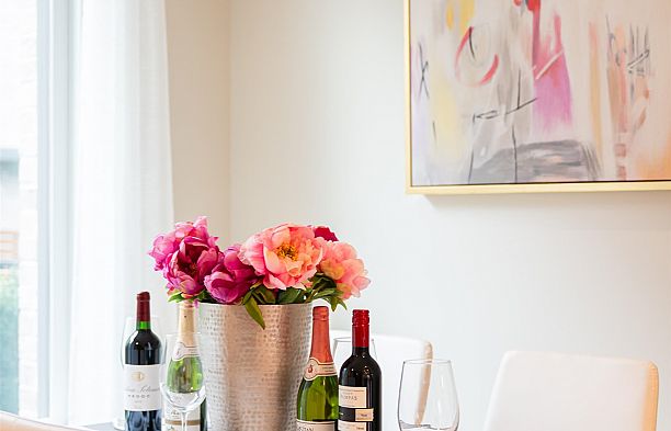 173 805 W 49th Avenue Oakridge VW