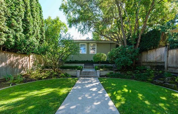 4650 W 2nd Avenue Point Grey