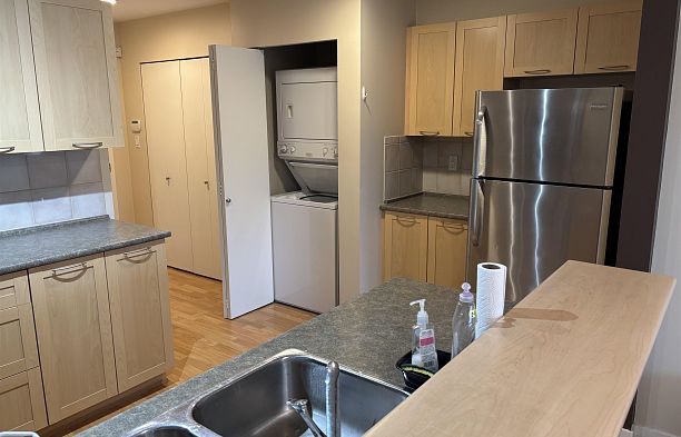 215 1503 W 65th Avenue S.W. Marine