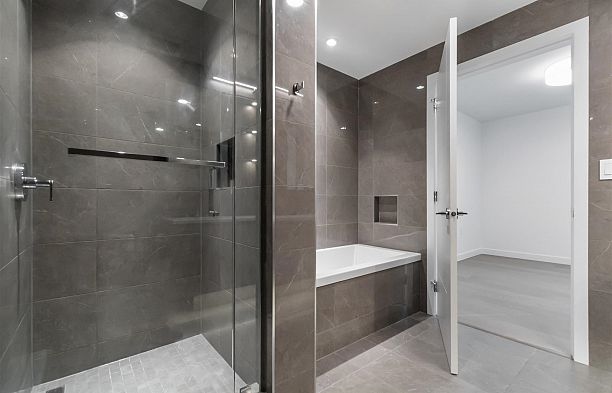 601 4240 Cambie Street Cambie