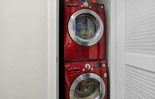 210 1777 W 7th Avenue Fairview VW