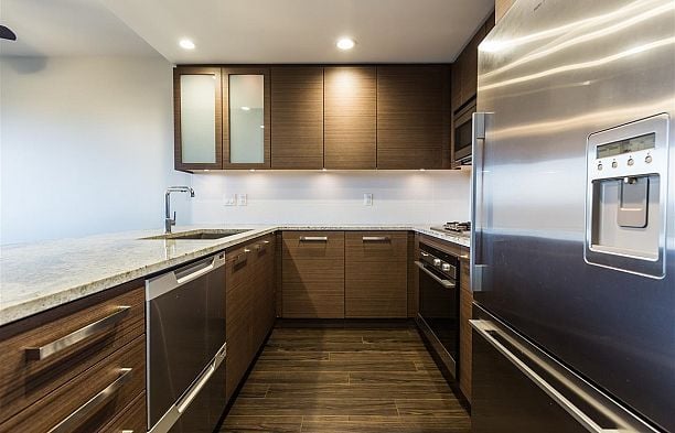 608 6311 Cambie Street Oakridge VW