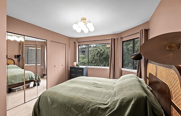 105 1922 W 7th Avenue Kitsilano