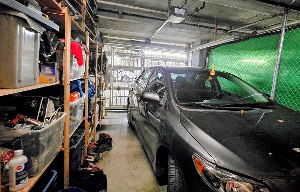 5467 Dunbar Street Dunbar