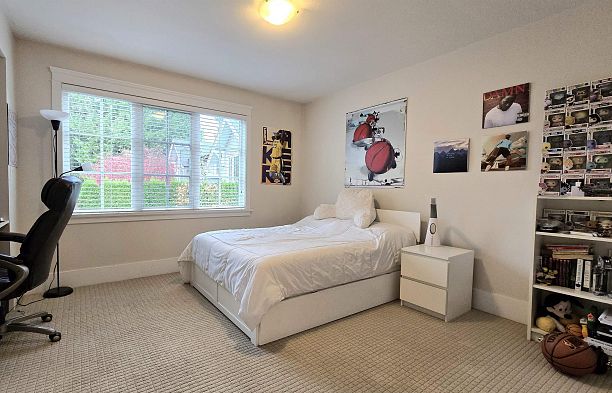 5467 Dunbar Street Dunbar