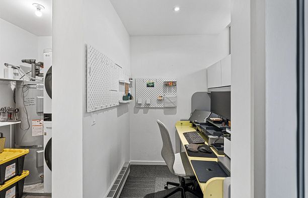 7 850 W 8th Avenue Fairview VW