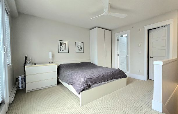 5467 Dunbar Street Dunbar