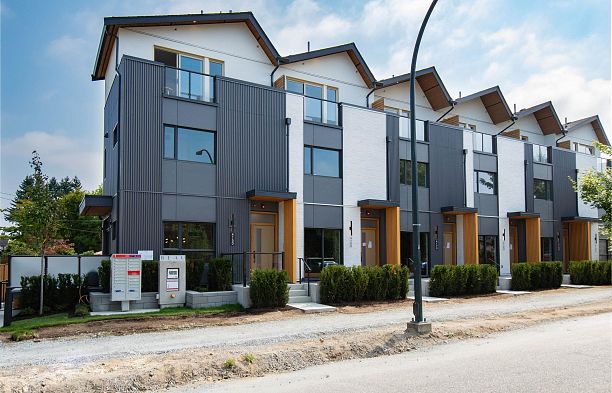 4150 Columbia Street Cambie