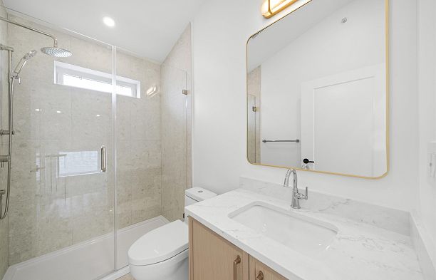 1 6461 E Prince Edward Street Main