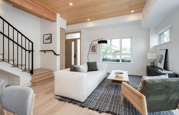 4150 Columbia Street Cambie