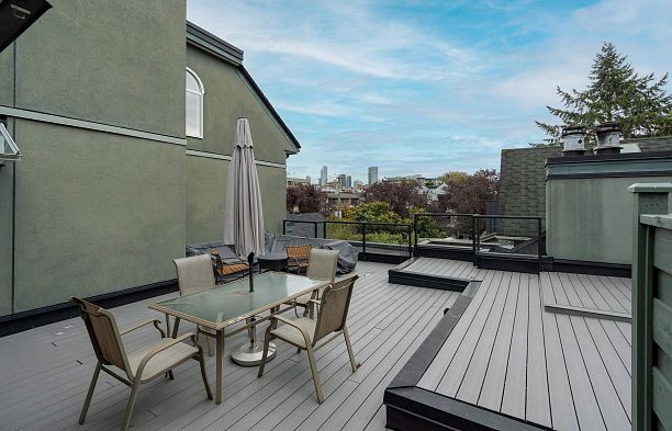 109 1925 W 2nd Avenue Kitsilano