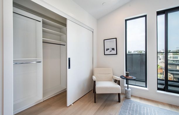 4150 Columbia Street Cambie