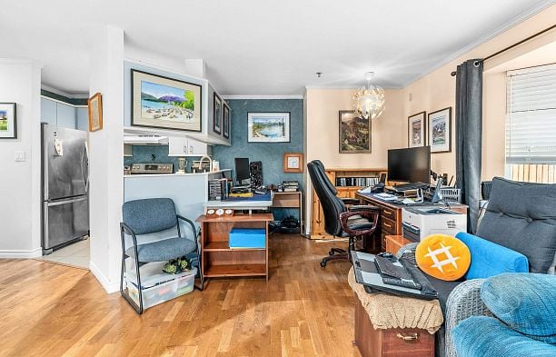 109 1925 W 2nd Avenue Kitsilano