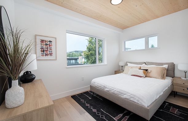 4150 Columbia Street Cambie