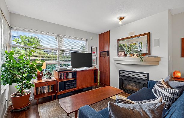 106 2983 W 4th Avenue Kitsilano