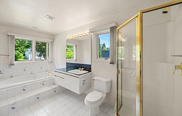 3470 W 43rd Avenue Southlands