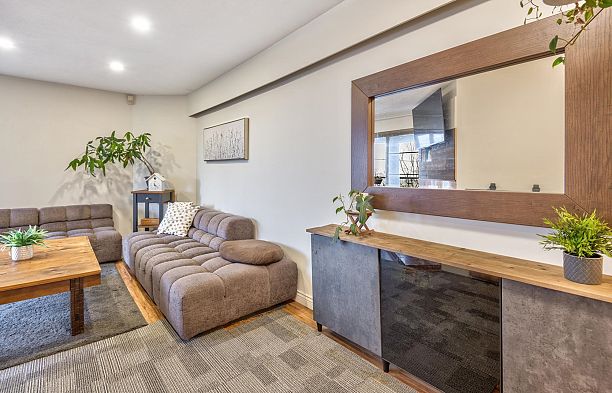 204 1082 W 8th Avenue Fairview VW