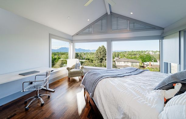 4371 Puget Drive Arbutus