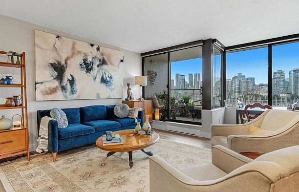 521 666 Leg In Boot Square False Creek