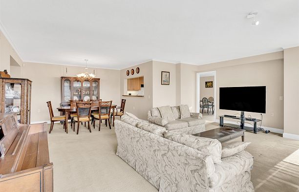 508 618 W 45th Avenue Oakridge VW